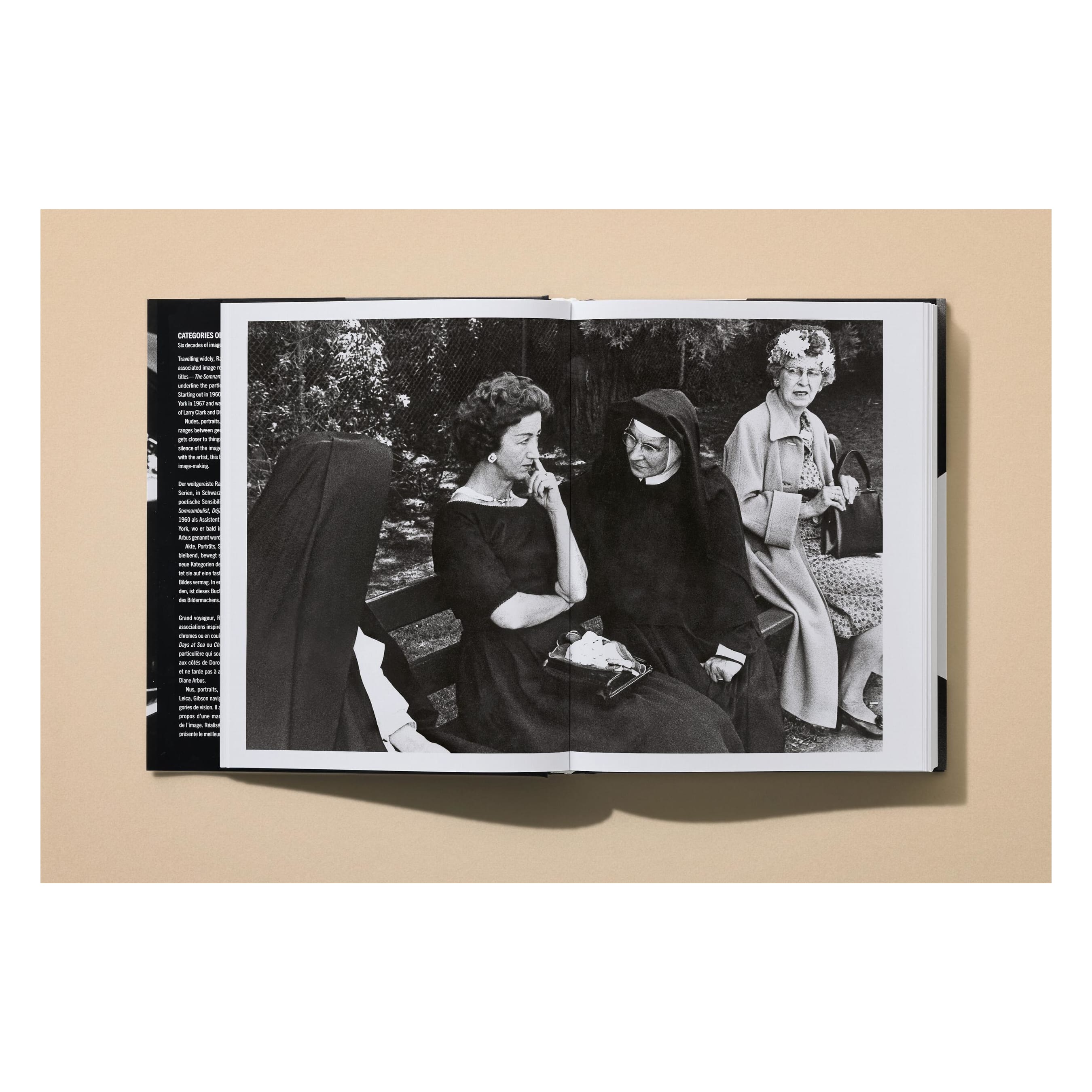 Ralph Gibson: Photographs 1960–2024 (German, French, English)