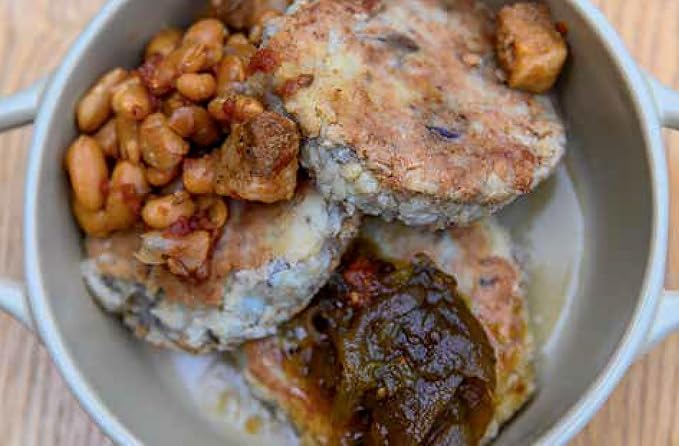 Mitji-Let's Eat!: Mi'kmaq Recipes from Sikniktuk