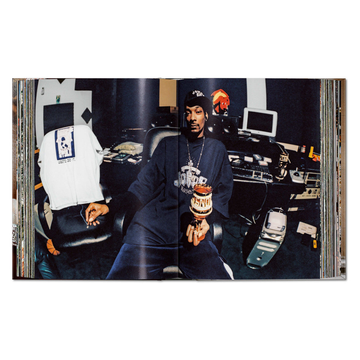 Ice Cold. A Hip-Hop Jewelry History. 45th Ed.
