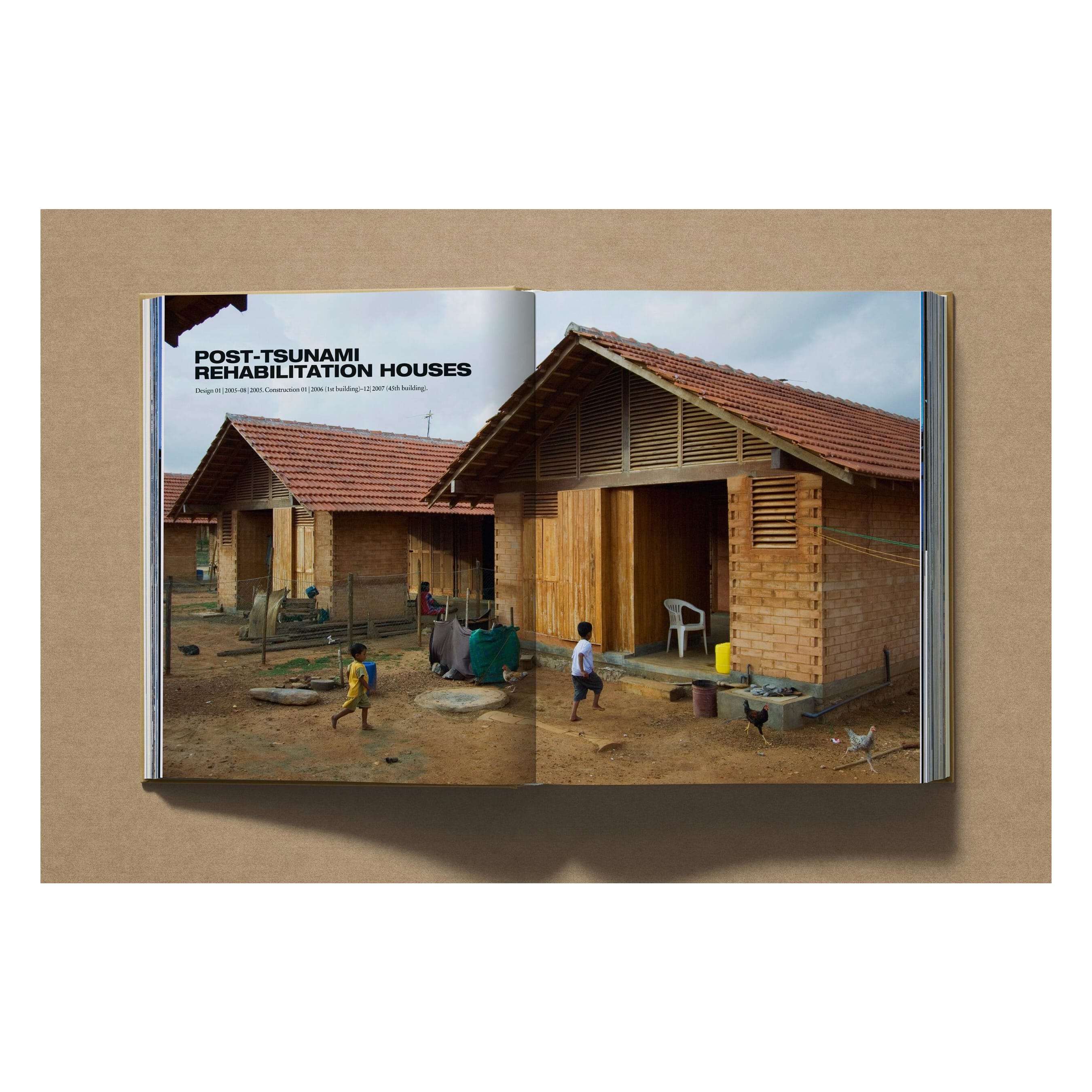 Shigeru Ban: Complete Works 1985–Today (German, French, English)