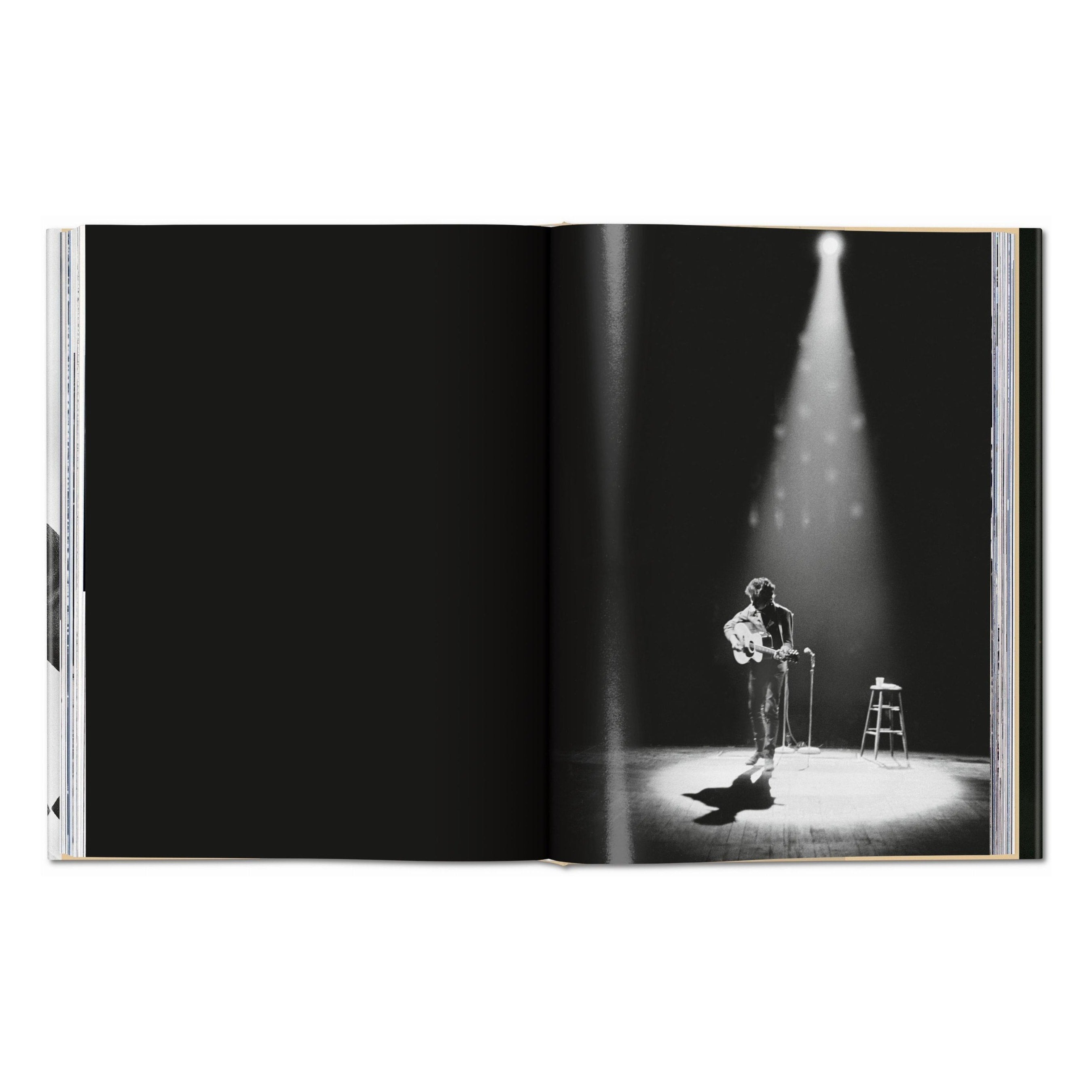 Daniel Kramer: Bob Dylan. A Year and a Day (German, French, English)