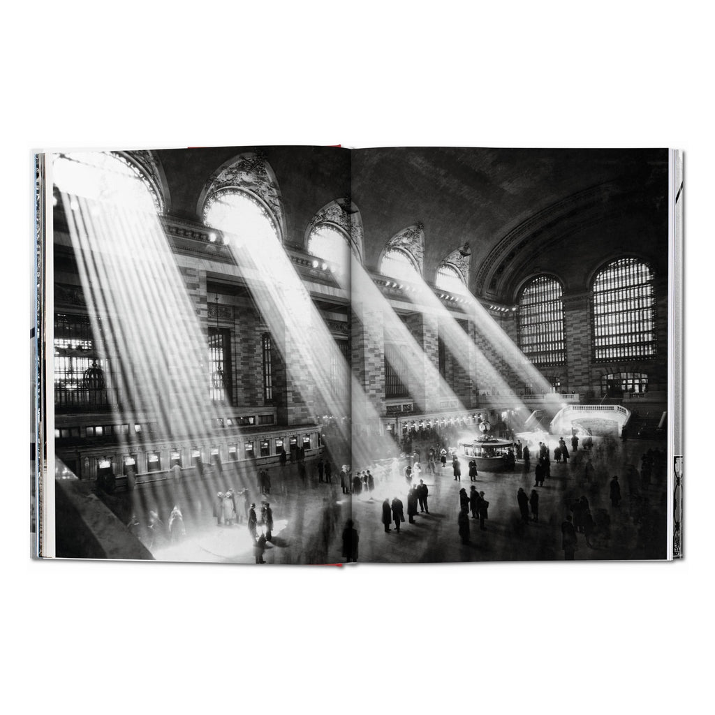 New York: Portrait of a City (German, French, English)