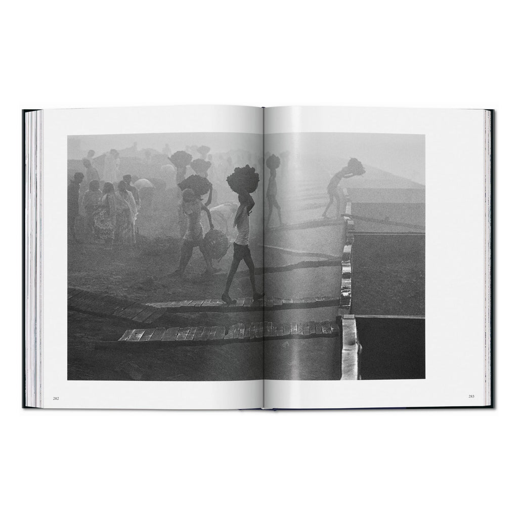 Sebastião Salgado: Workers, An Archaeology of the Industrial Age