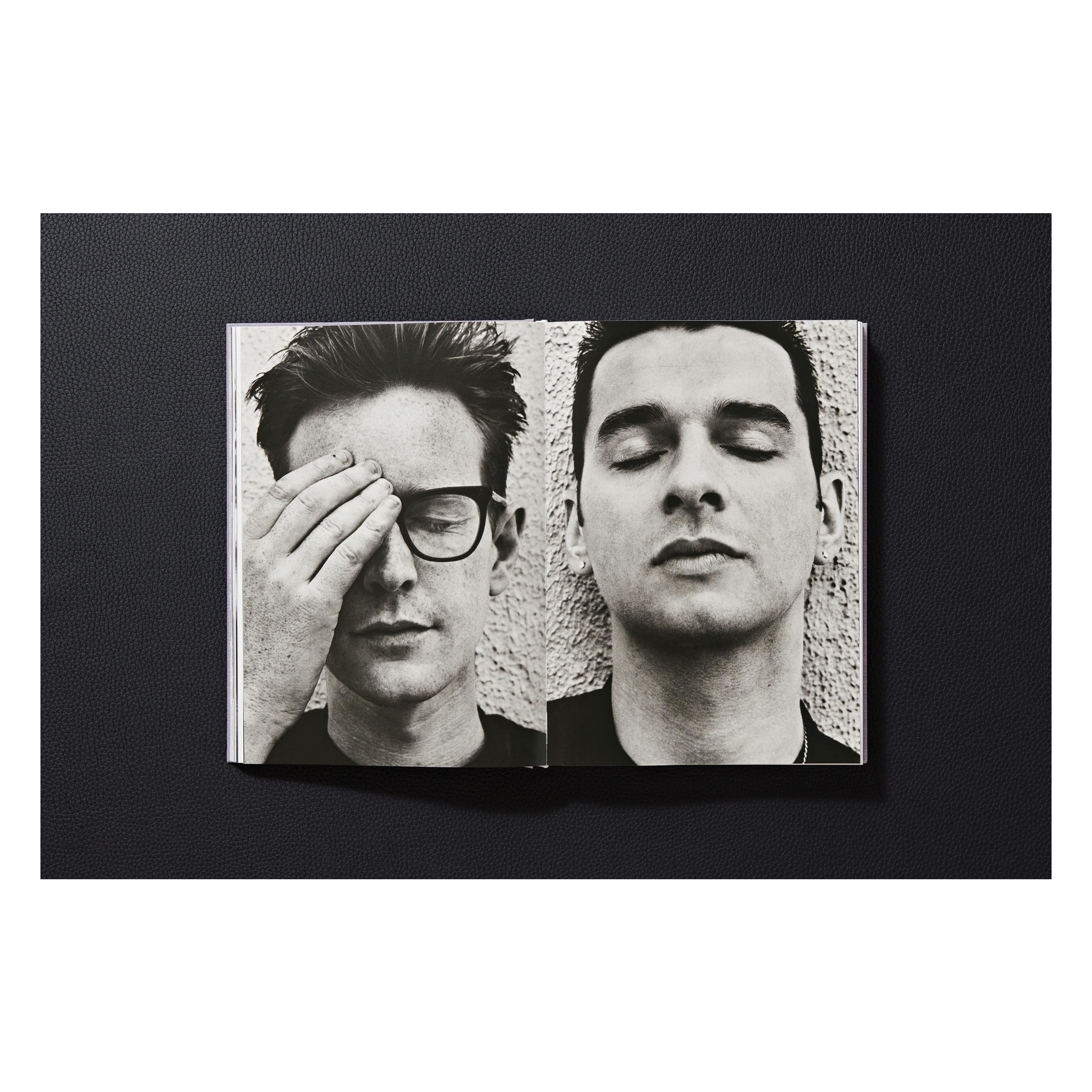 Depeche Mode by Anton Corbijn (German, French, English)