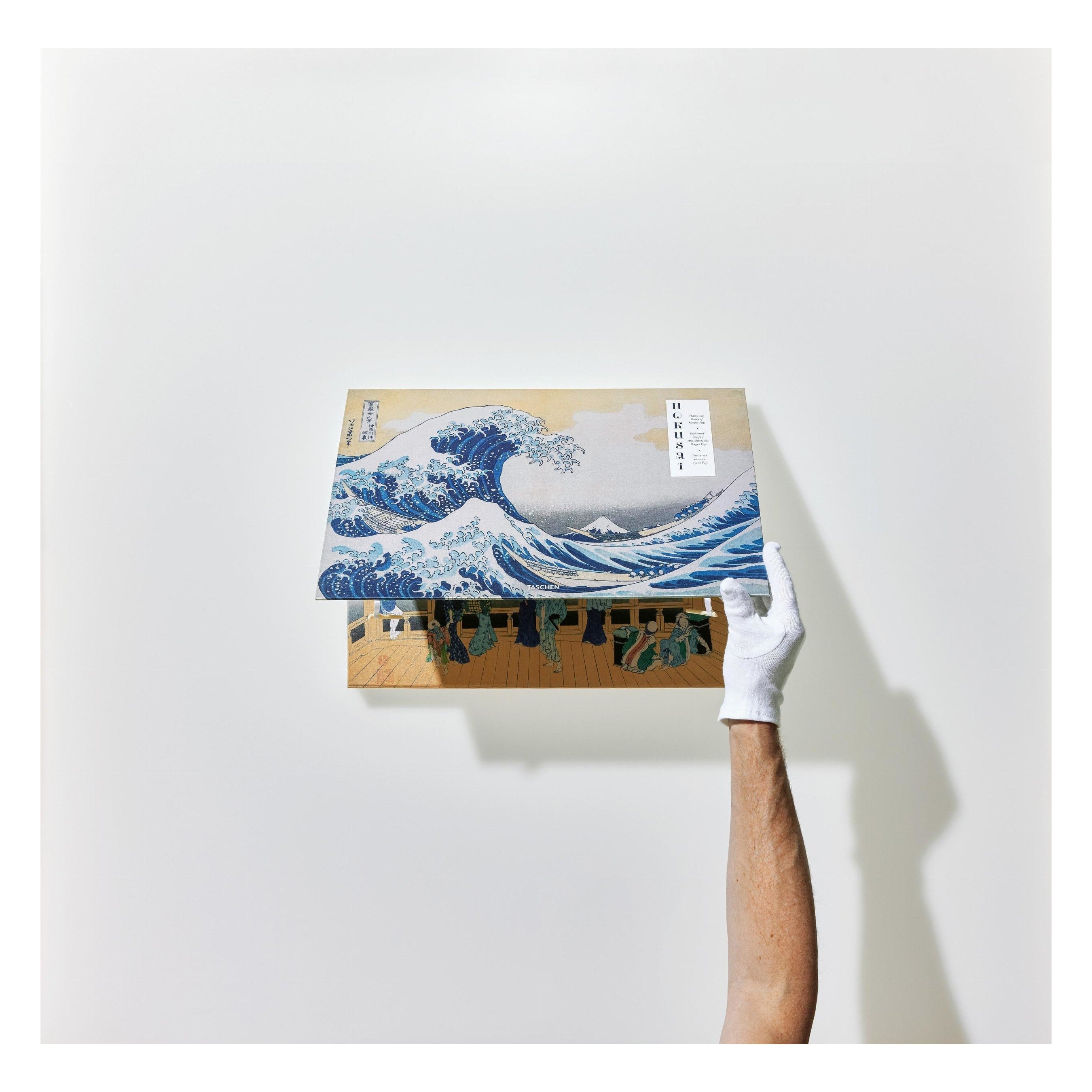 Hokusai: Thirty-six Views of Mount Fuji (German, French, English)
