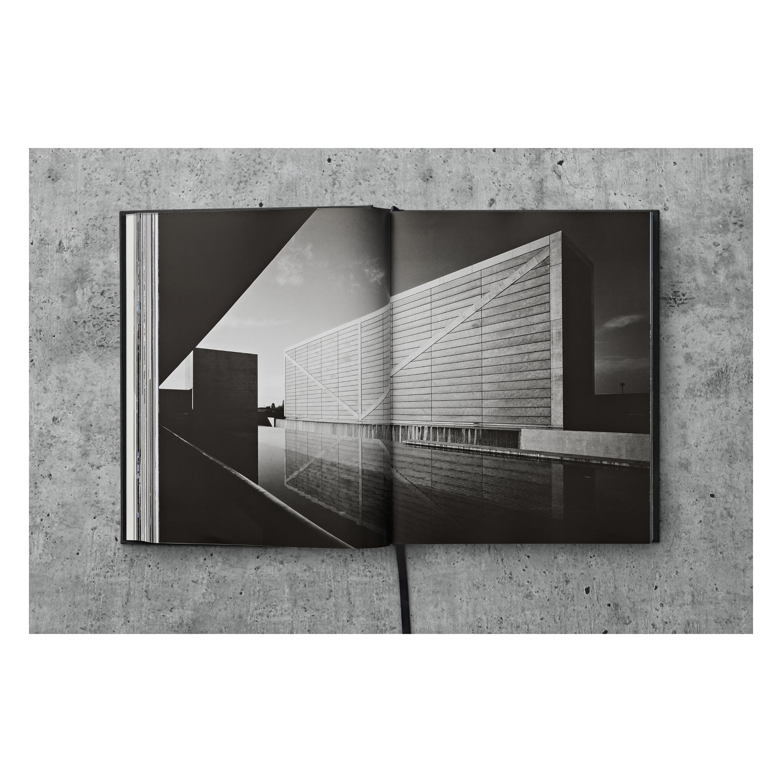 Ando: Complete Works 1975–Today, 2023 Edition (German, French, English)