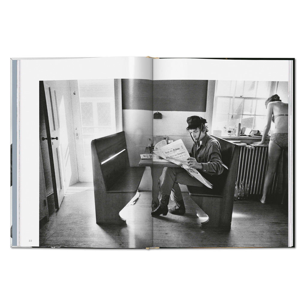 Daniel Kramer. Bob Dylan. A Year and a Day