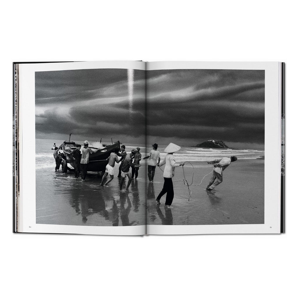 Sebastião Salgado: Exodus