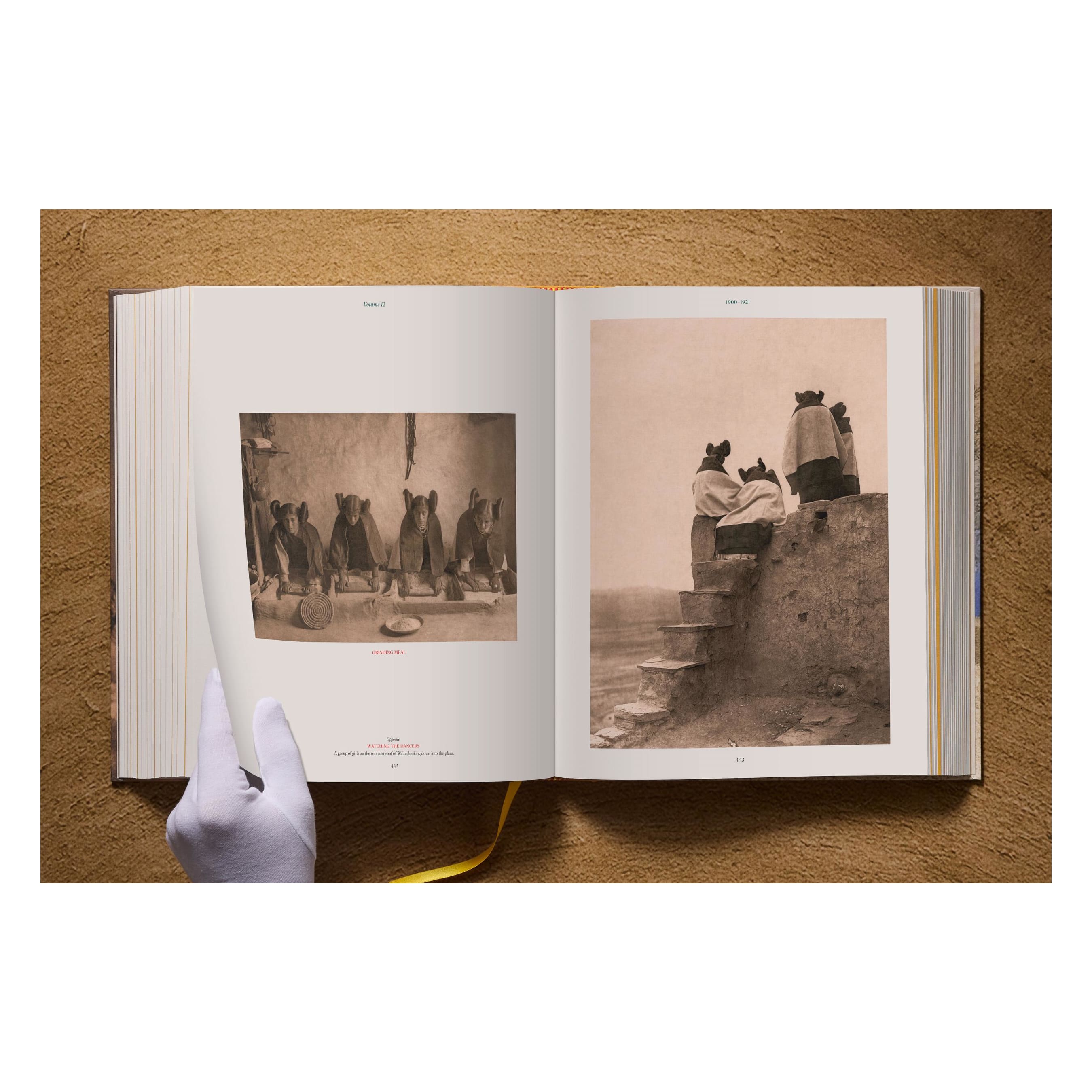 Edward S. Curtis: The North American Indian, The Complete Portfolios (German, French, English)