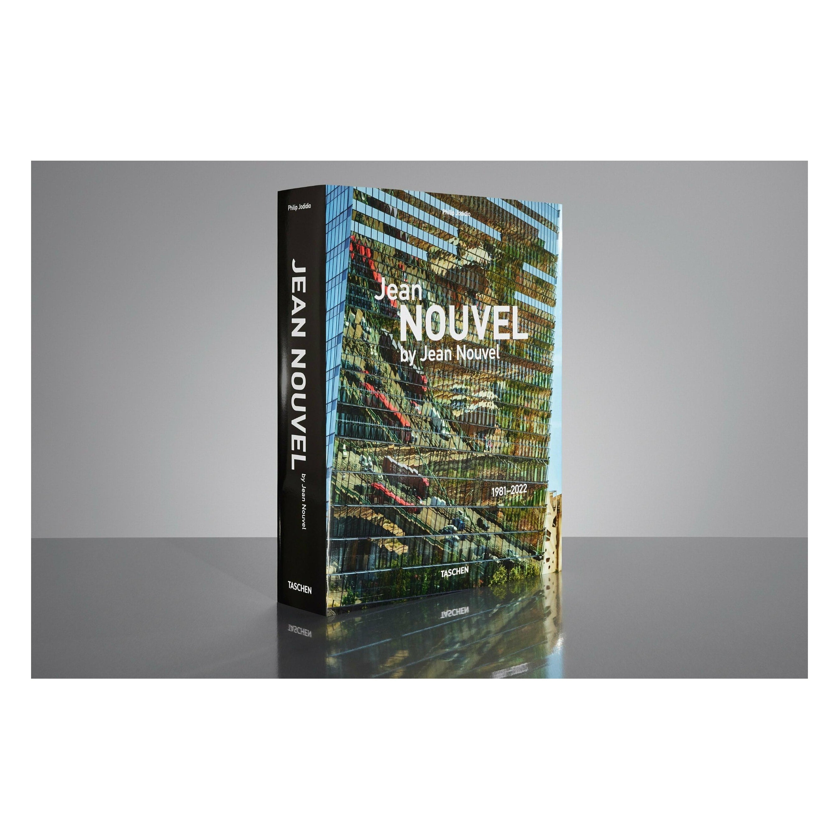 Jean Nouvel by Jean Nouvel 1981–2022 (French, English)