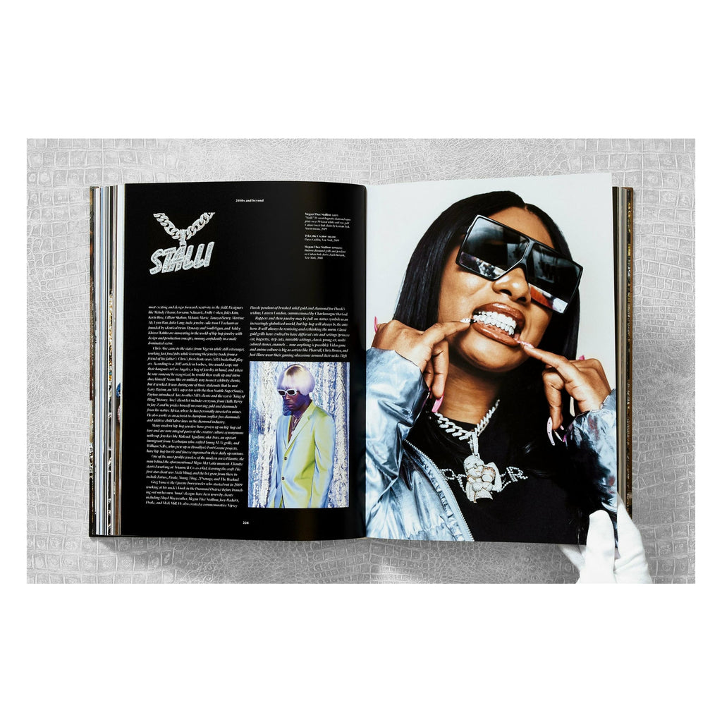 Ice Cold: A Hip-Hop Jewelry History (German, French, English)