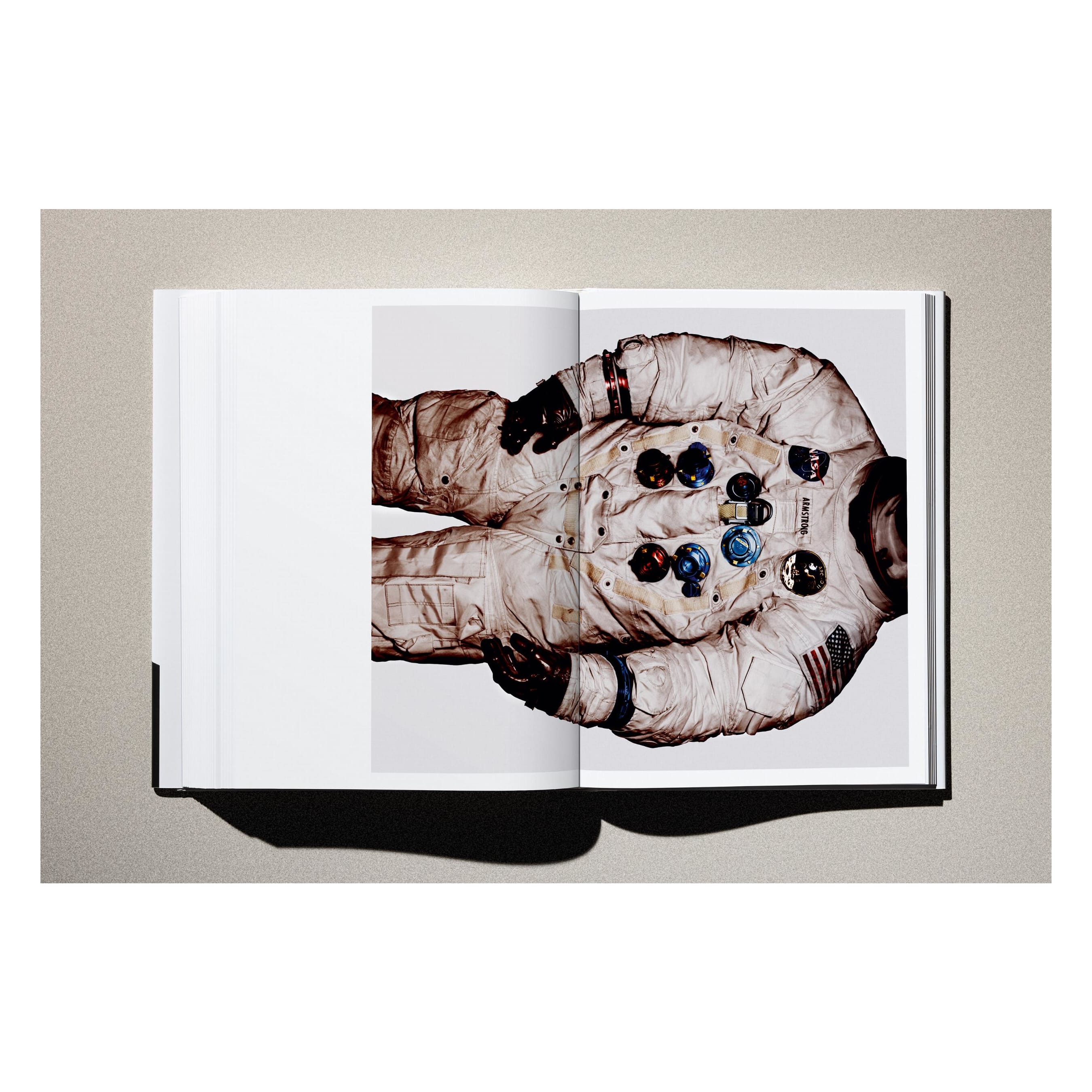 Albert Watson: Kaos (German, French, English)