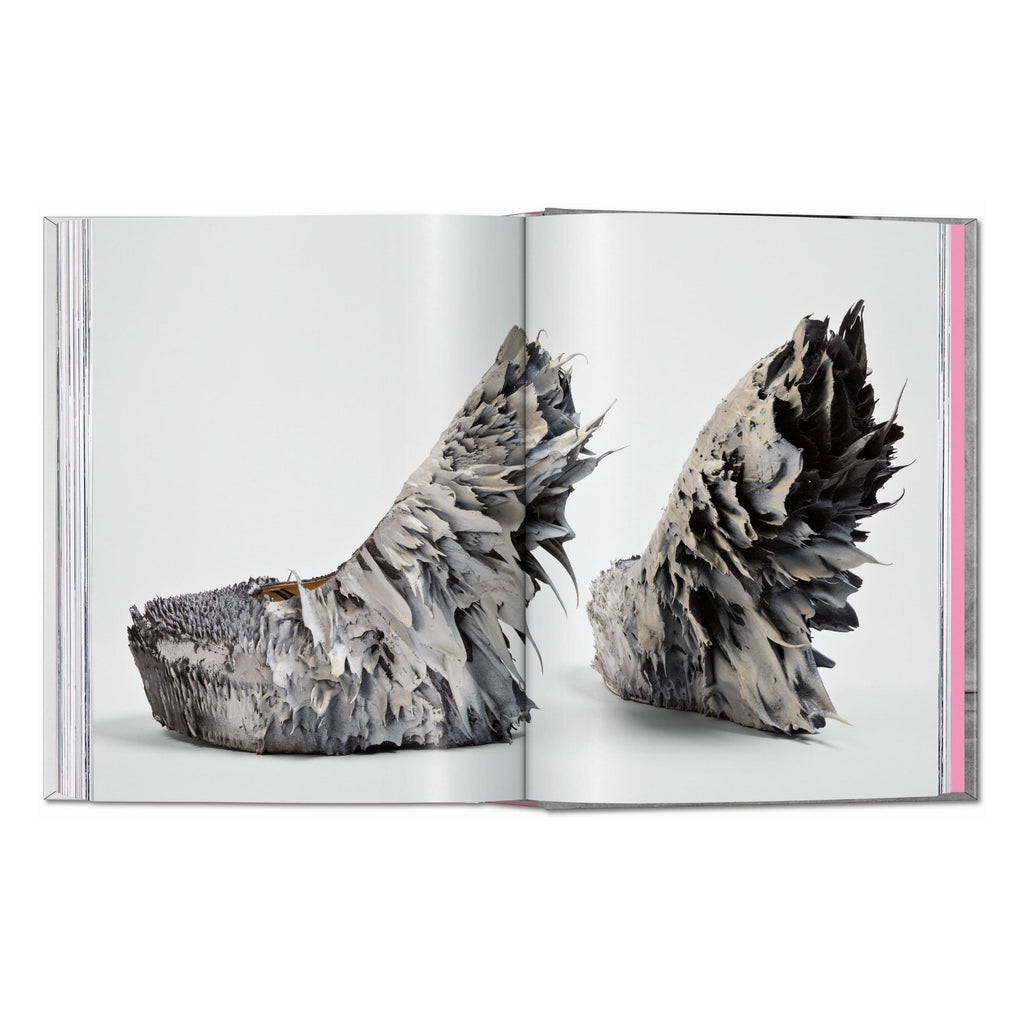 Shoes A–Z 45th Ed. (German, French, English)
