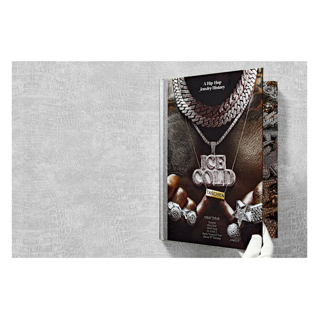 Ice Cold: A Hip-Hop Jewelry History (German, French, English)